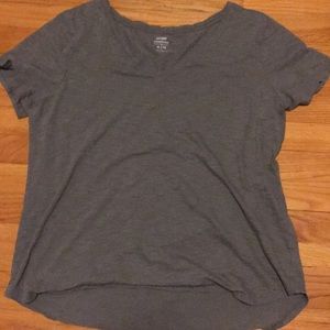 XL V-neck Old Navy T-shirt